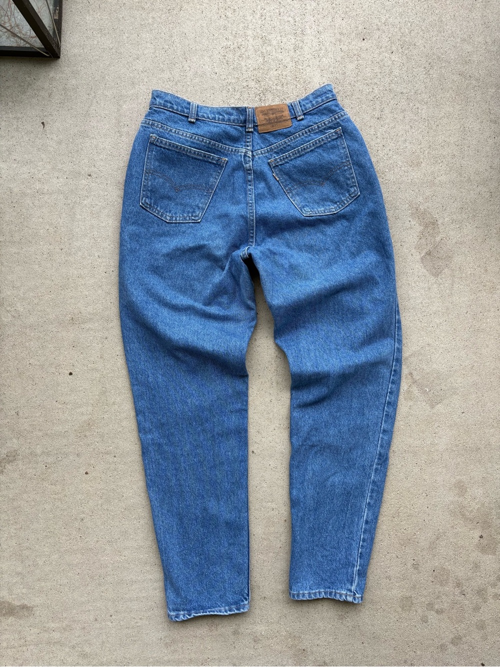 Vintage 90s Levis White Tab 631 High Rise Mom Jeans Made in Canada 32x31.5
